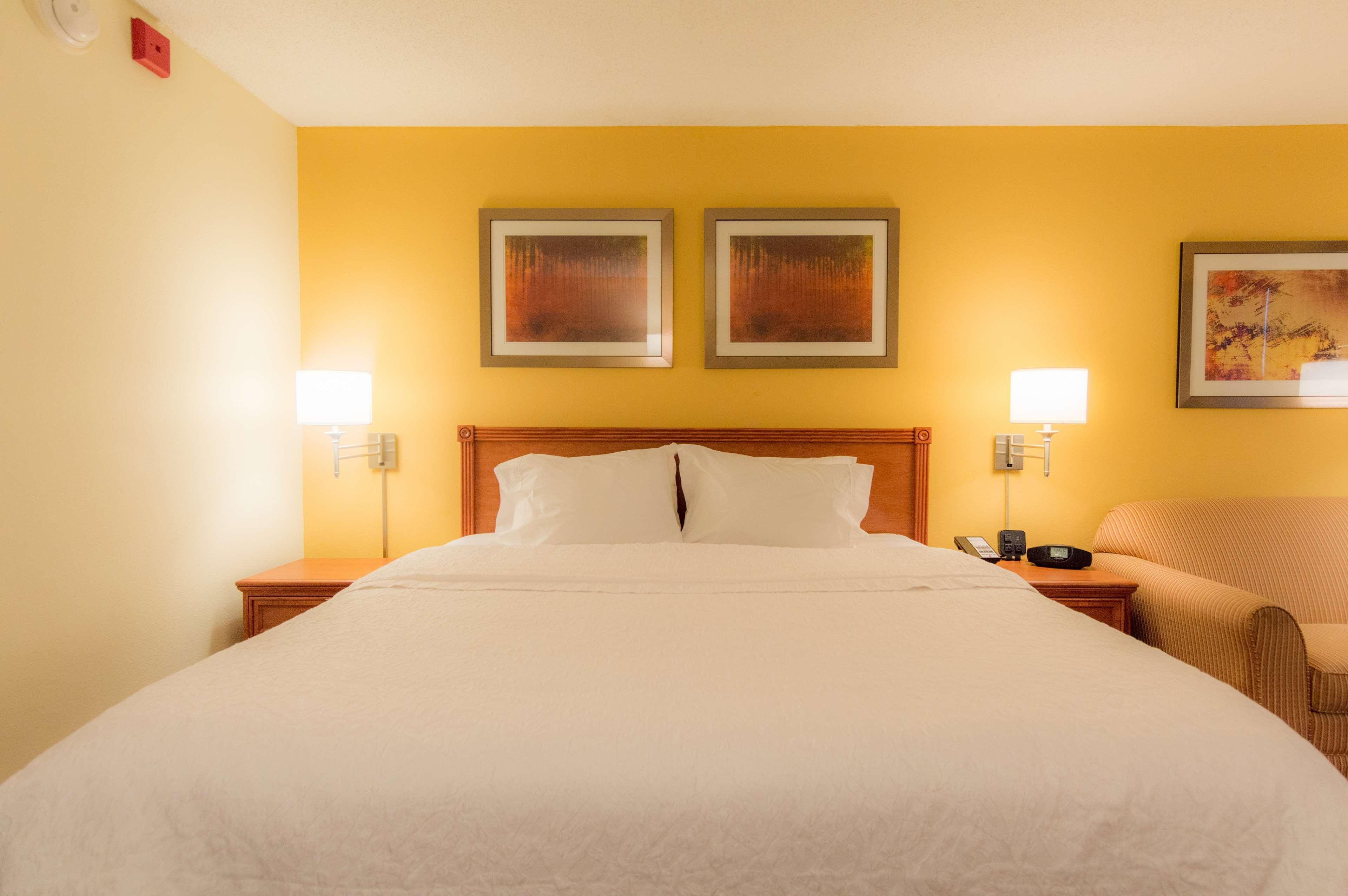 Hampton Inn & Suites St. Louis-Chesterfield Exterior photo