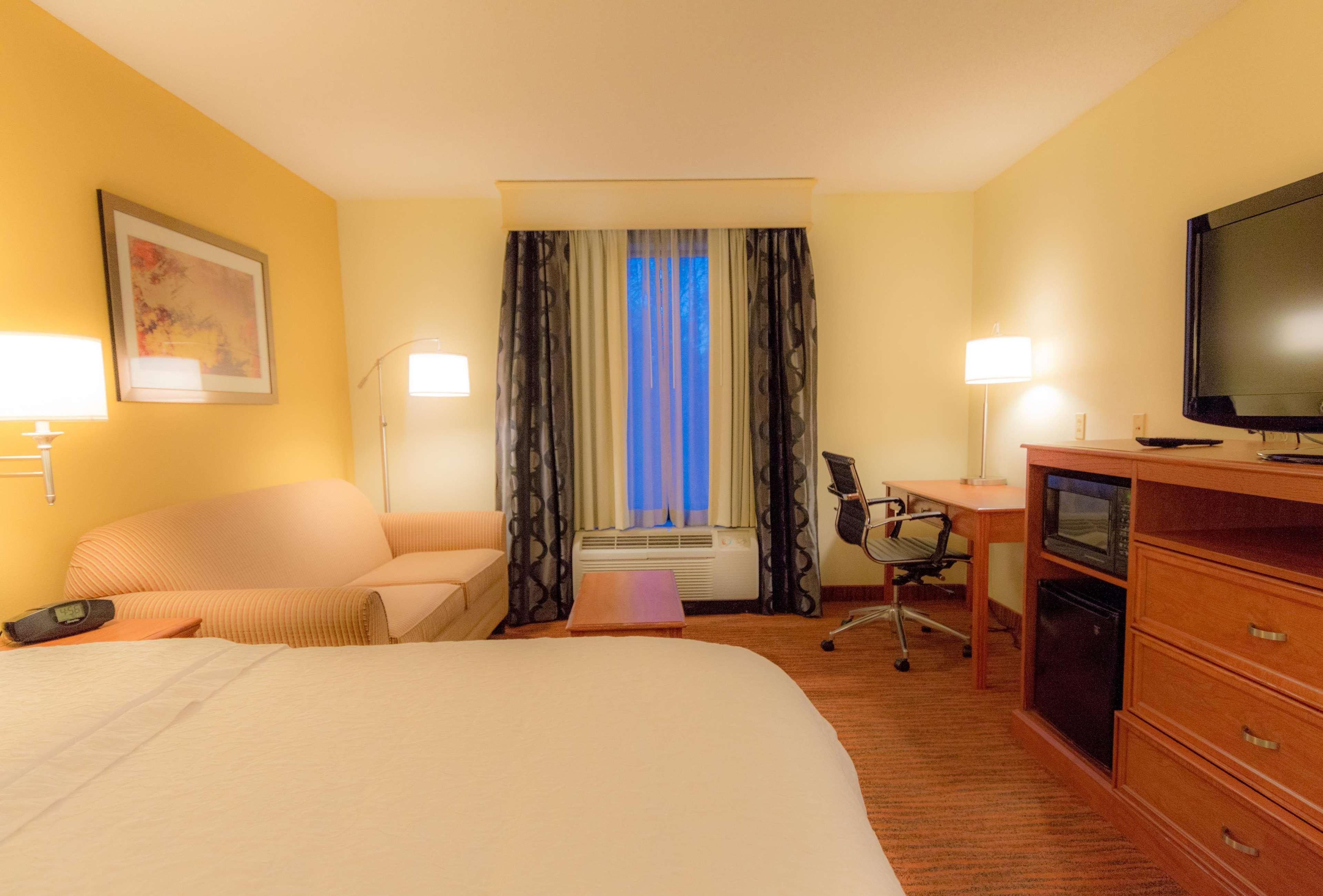Hampton Inn & Suites St. Louis-Chesterfield Exterior photo