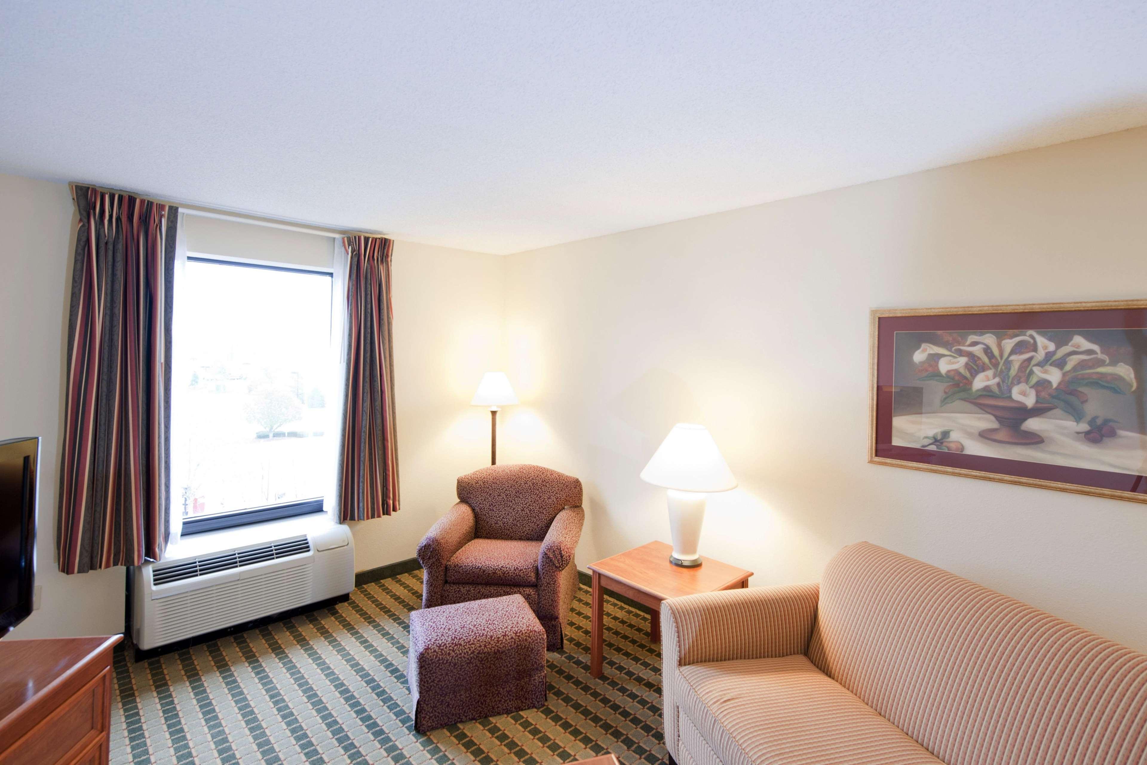 Hampton Inn & Suites St. Louis-Chesterfield Exterior photo