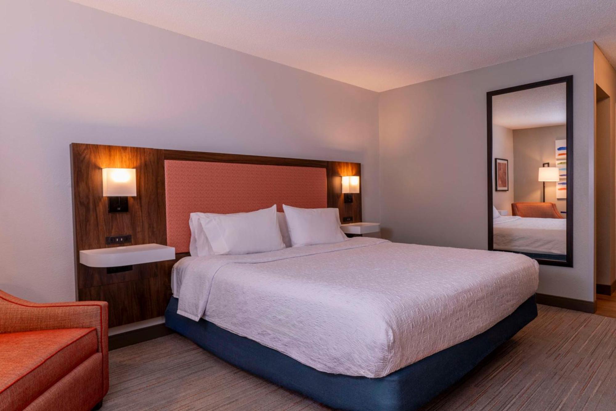 Hampton Inn & Suites St. Louis-Chesterfield Exterior photo